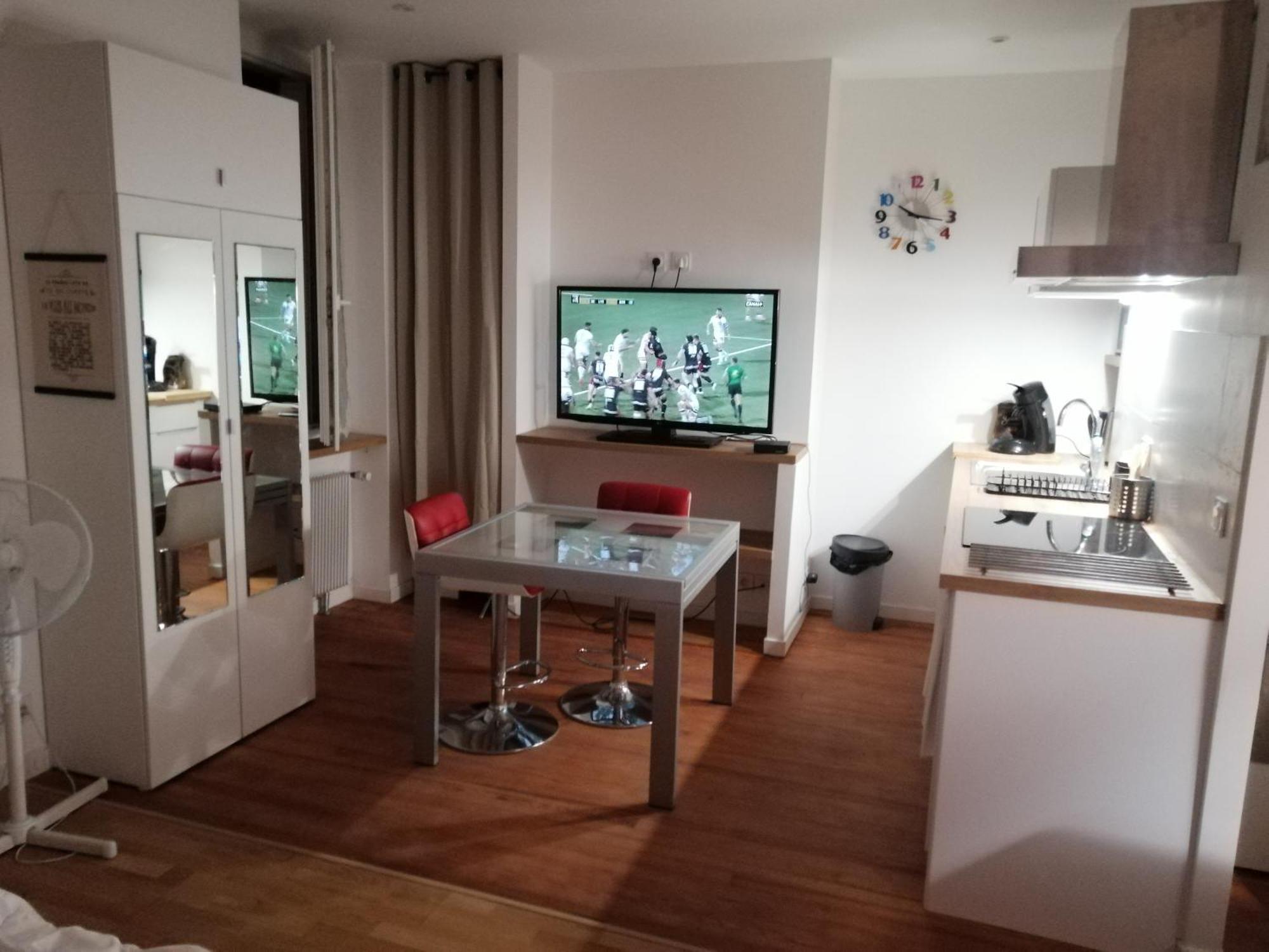 Studio Dans Maison De Ville Toulouse Buitenkant foto